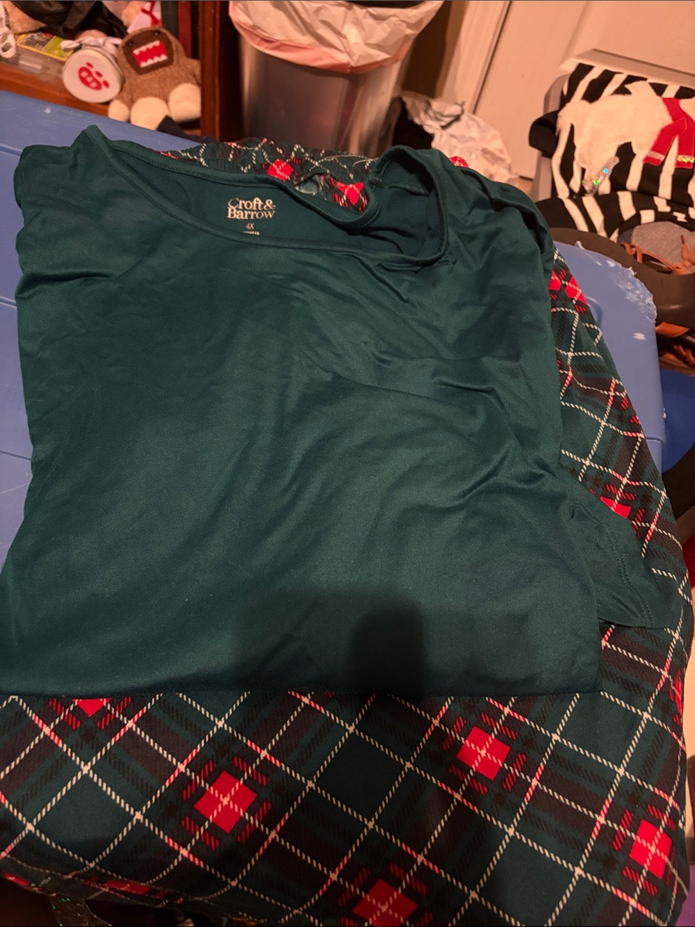 croft & barrow women’s pjs Teal long Sleeve Crew Neck Shirt and bottom like new